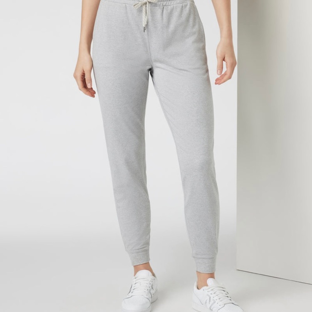 Vuori Performance Joggers Long, Size XL, New With Tags